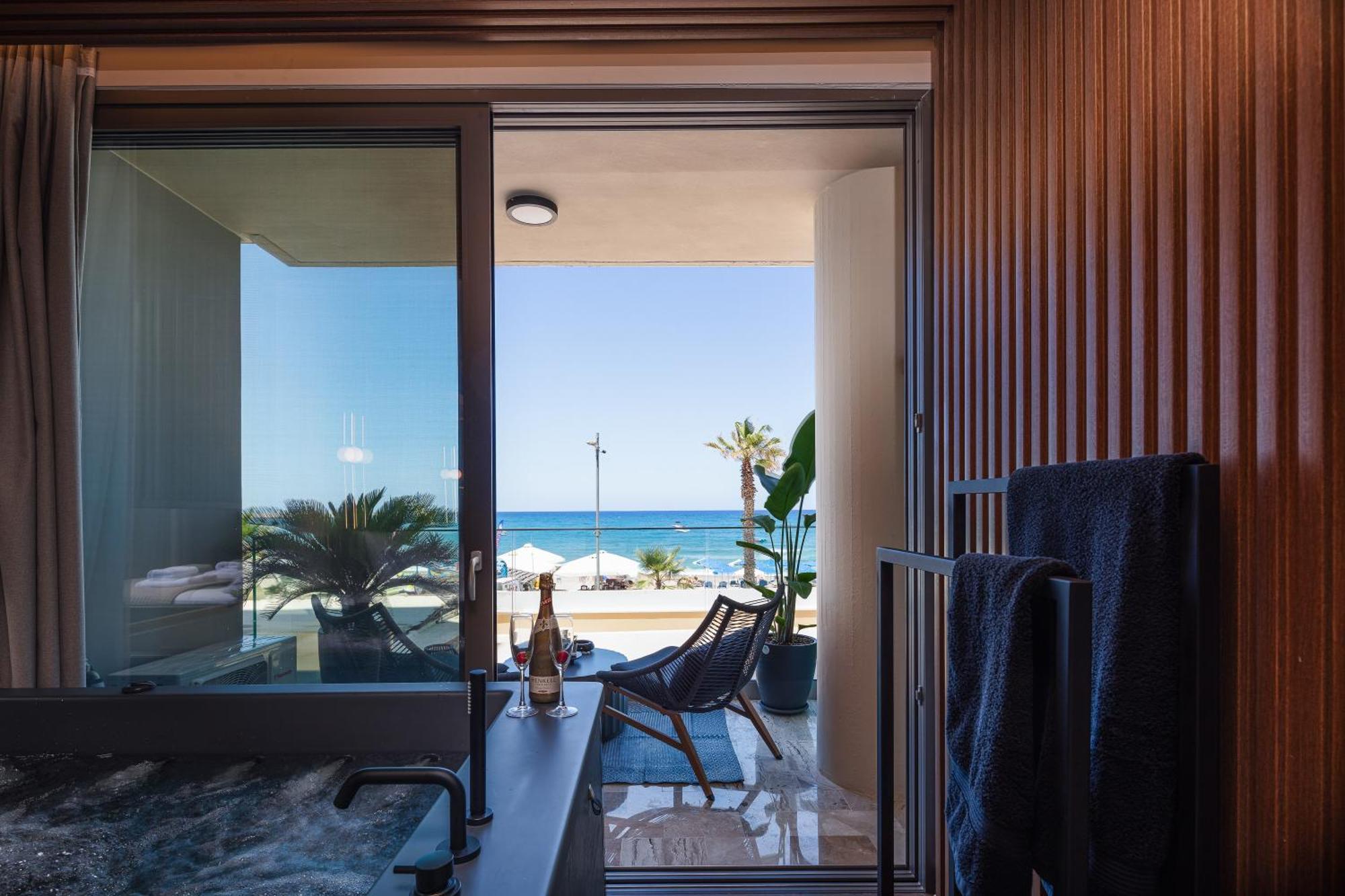 La Vie En Mer Apartments Ретимно Екстериор снимка